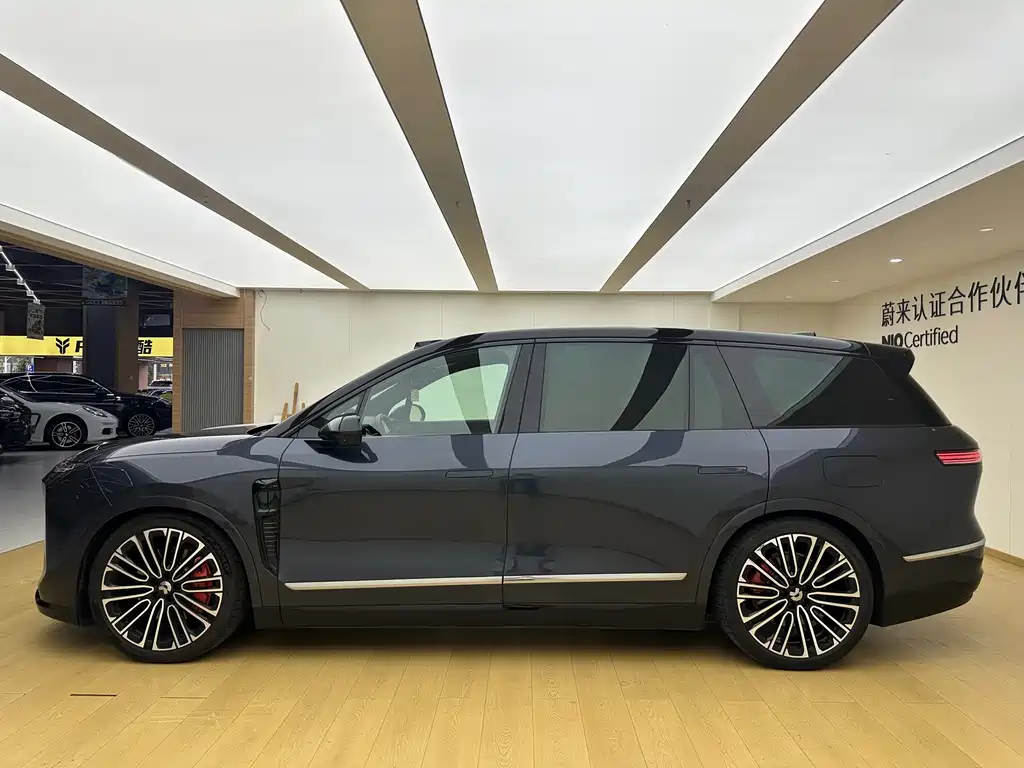 NIO ES8 — миниатюра 18