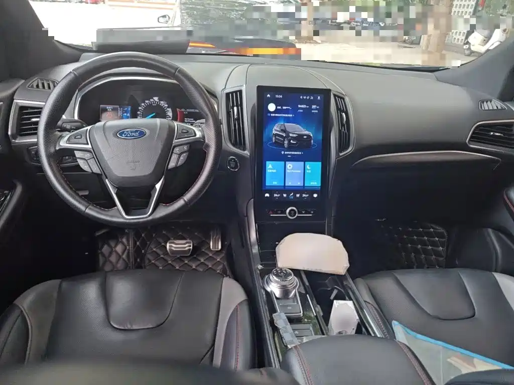 Ford Edge — миниатюра 5