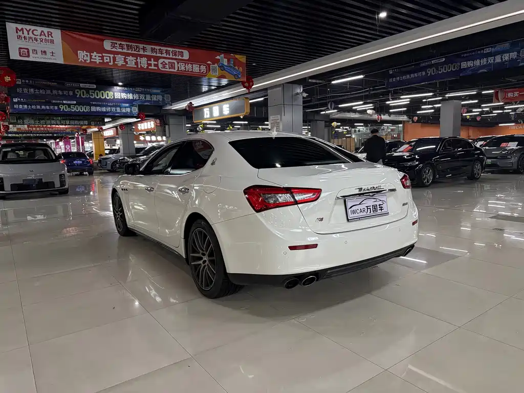 Maserati Ghibli — миниатюра 7