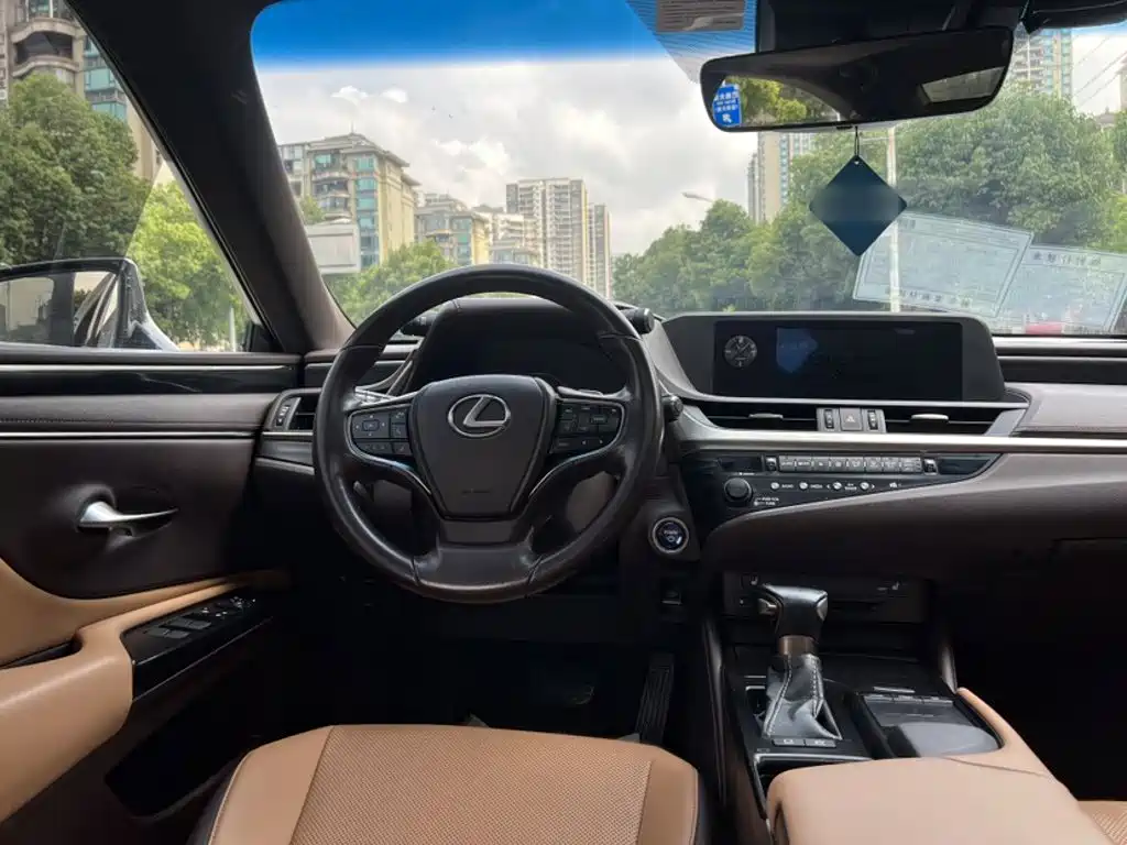 Lexus ES — фотографии объявления, Фото 12