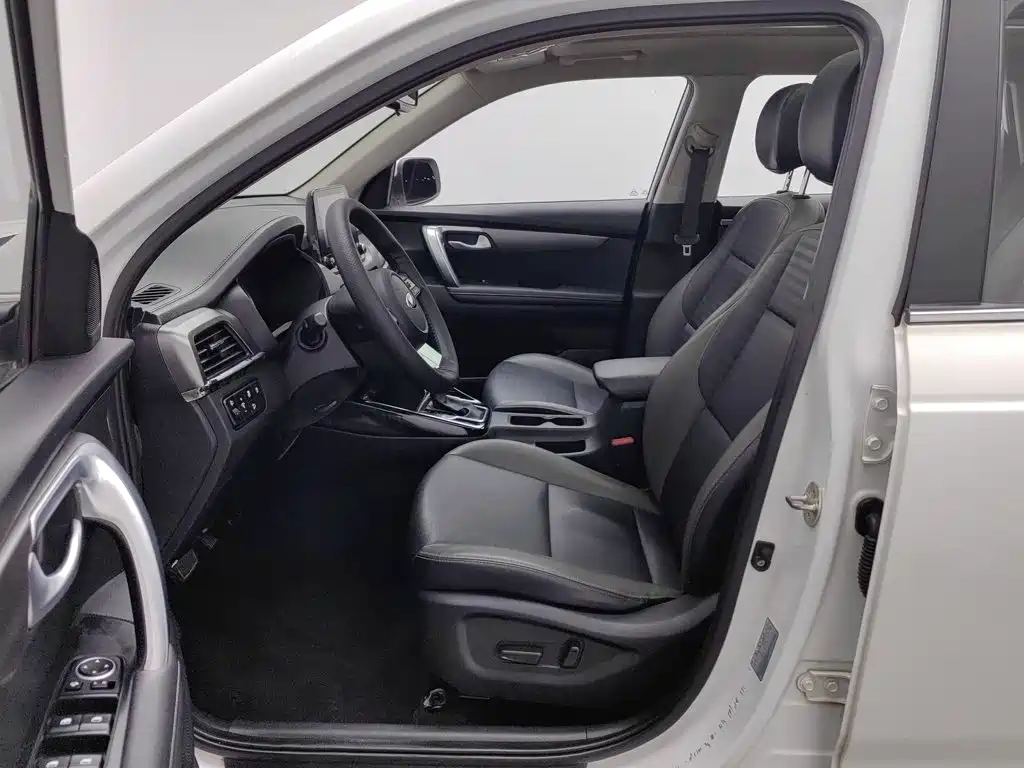 Kia Sportage — миниатюра 10