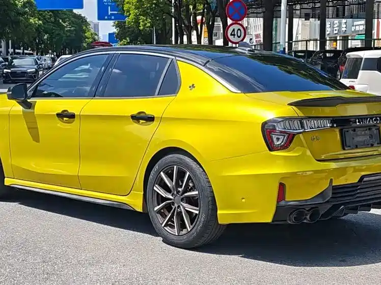 Lynk & Co 03 — миниатюра 10