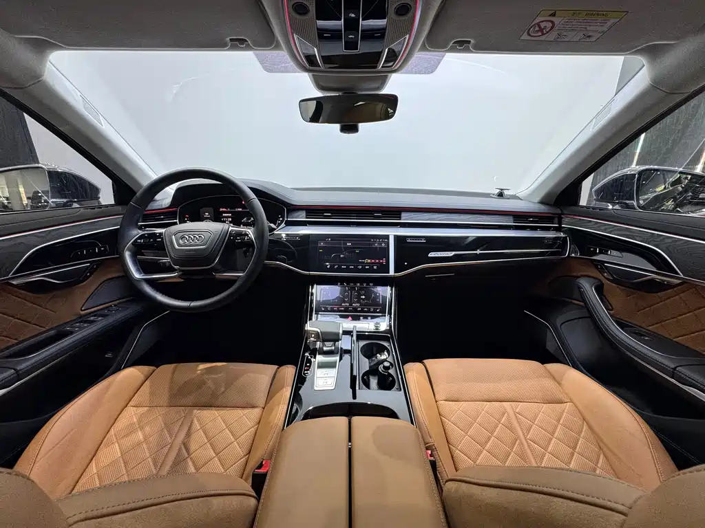 Audi A8 2025 A8L Horch 55TFSI