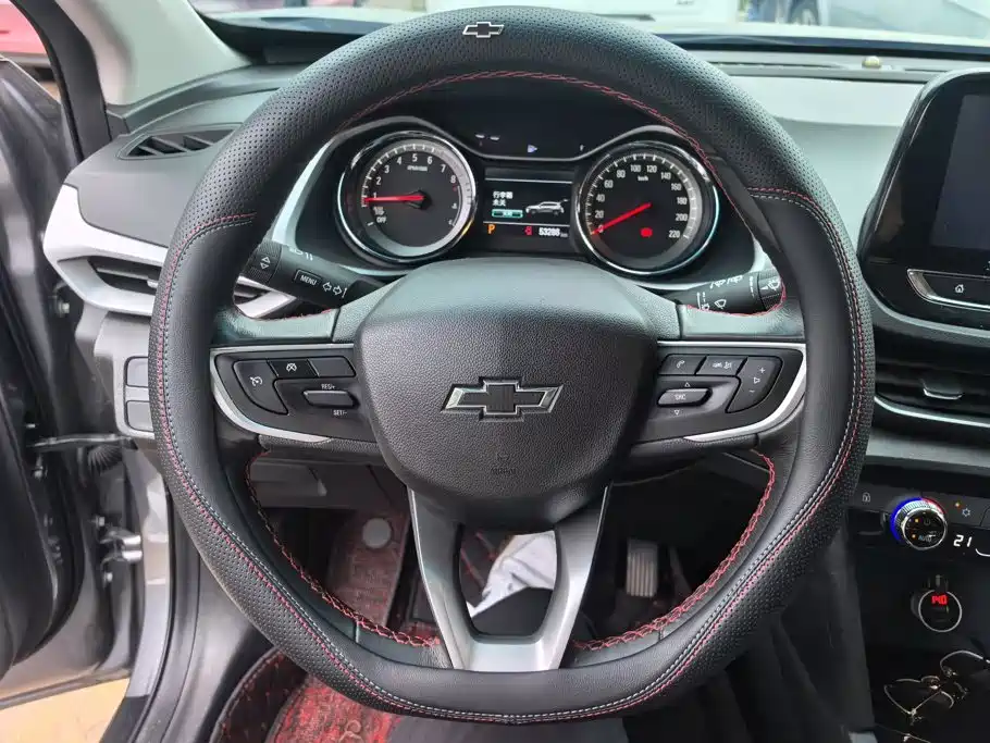 Chevrolet Volando — миниатюра 15