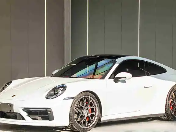 Porsche 911 2023