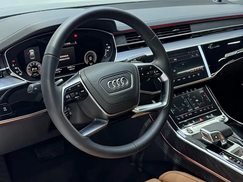 Audi A8 2025 A8L Horch 55TFSI