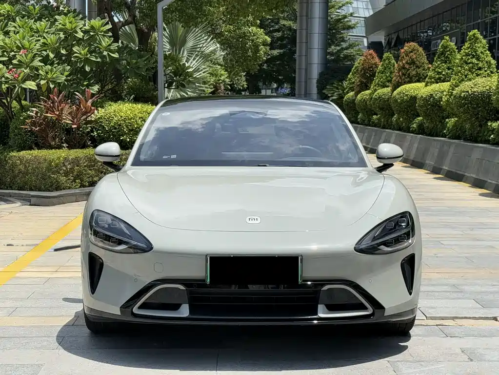 Xiaomi SU7 — миниатюра 2