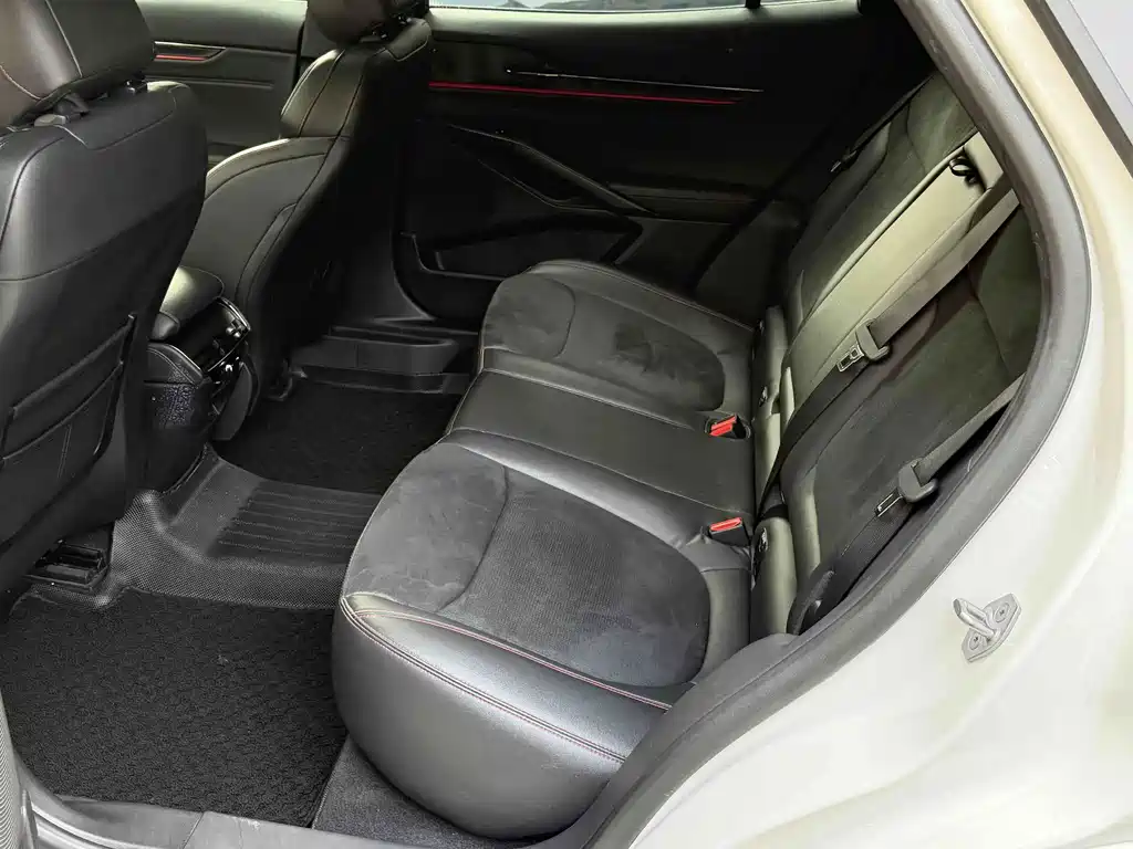 Ford Evos — миниатюра 6
