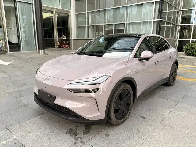 2025 Nio L60