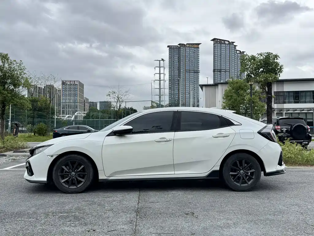Honda Civic — миниатюра 4