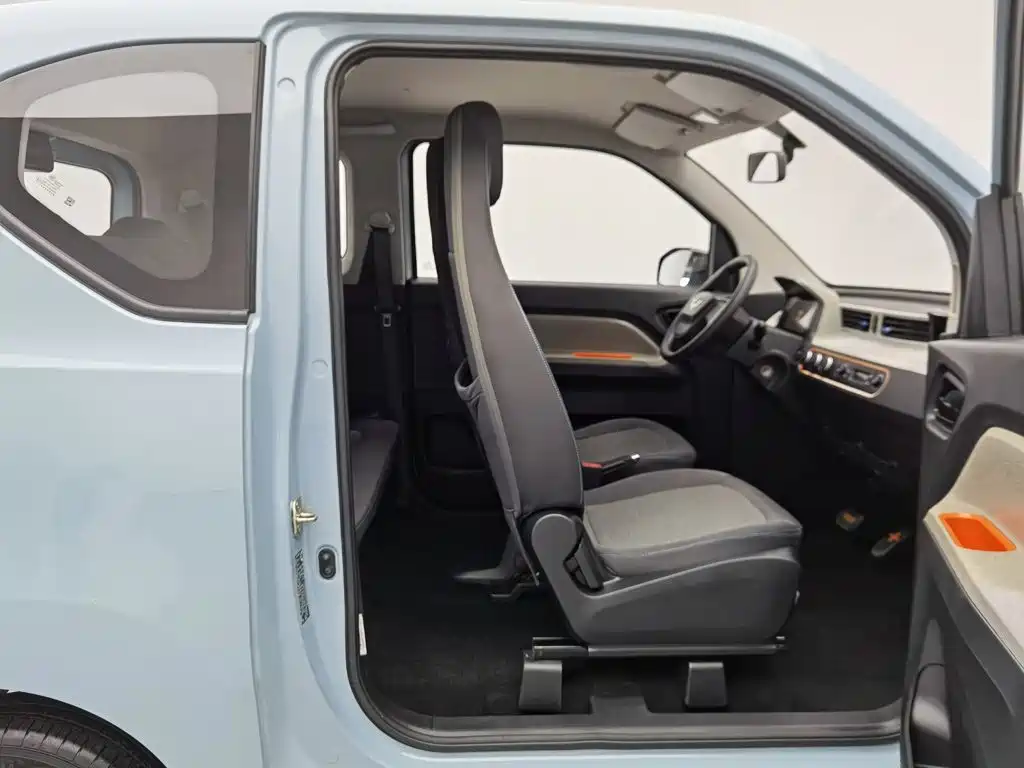 Wuling MINIEV — миниатюра 23