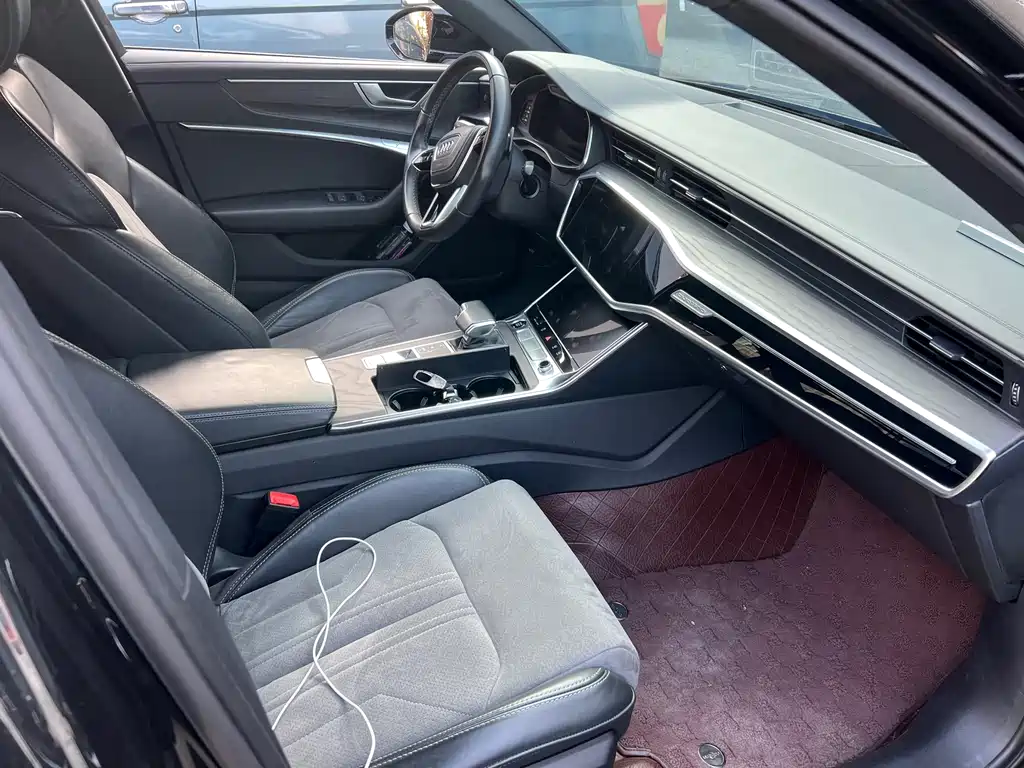 Audi A6L — миниатюра 7