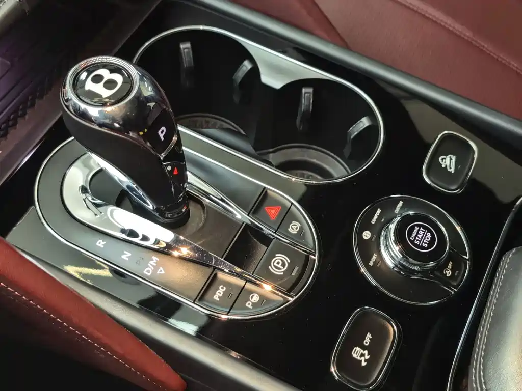Bentley Bentayga — миниатюра 13