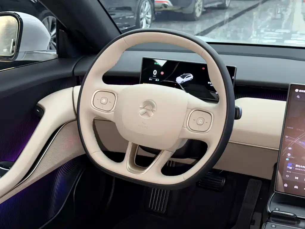 NIO ET5T — миниатюра 13