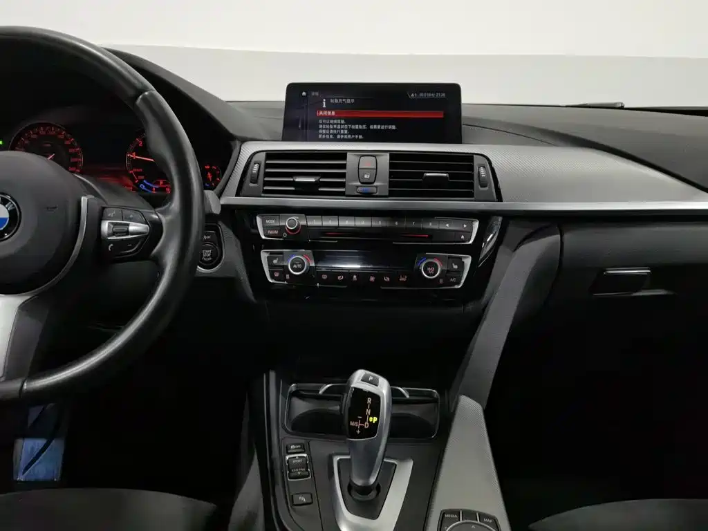 BMW 4 Series — миниатюра 12