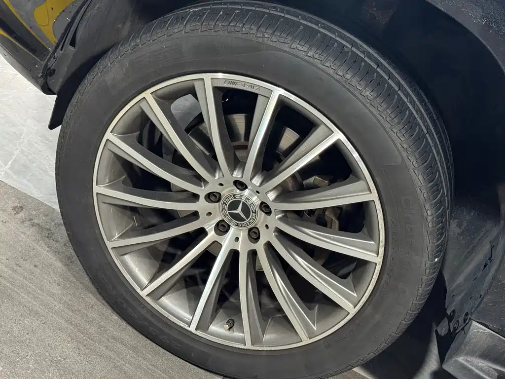 Mercedes-Benz GLS — миниатюра 11