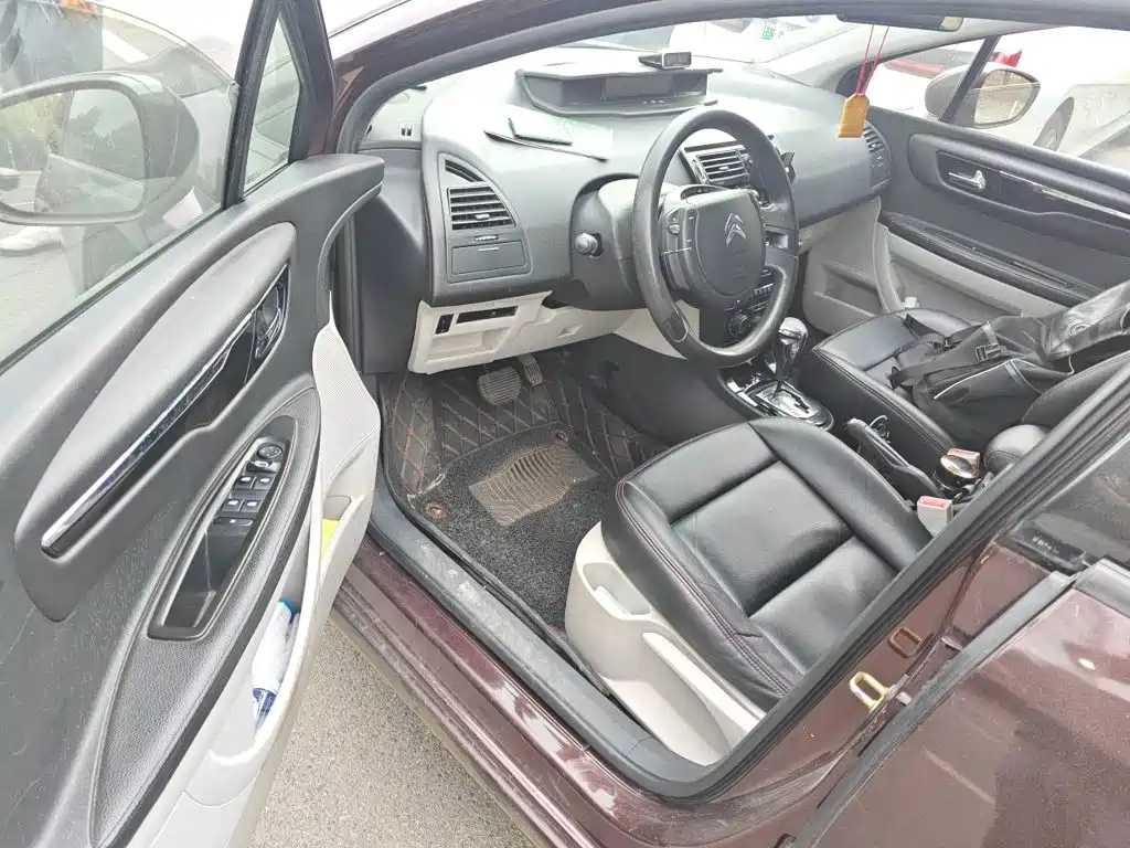 Citroen C-Quatre — миниатюра 17