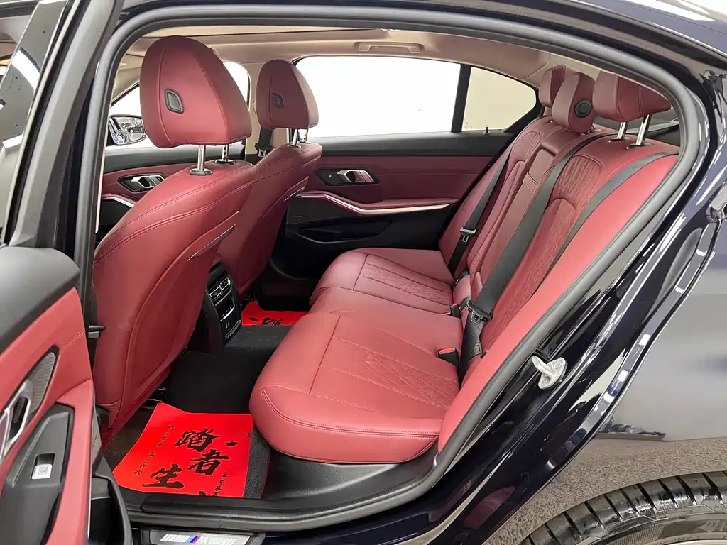 BMW 3 Series — миниатюра 13