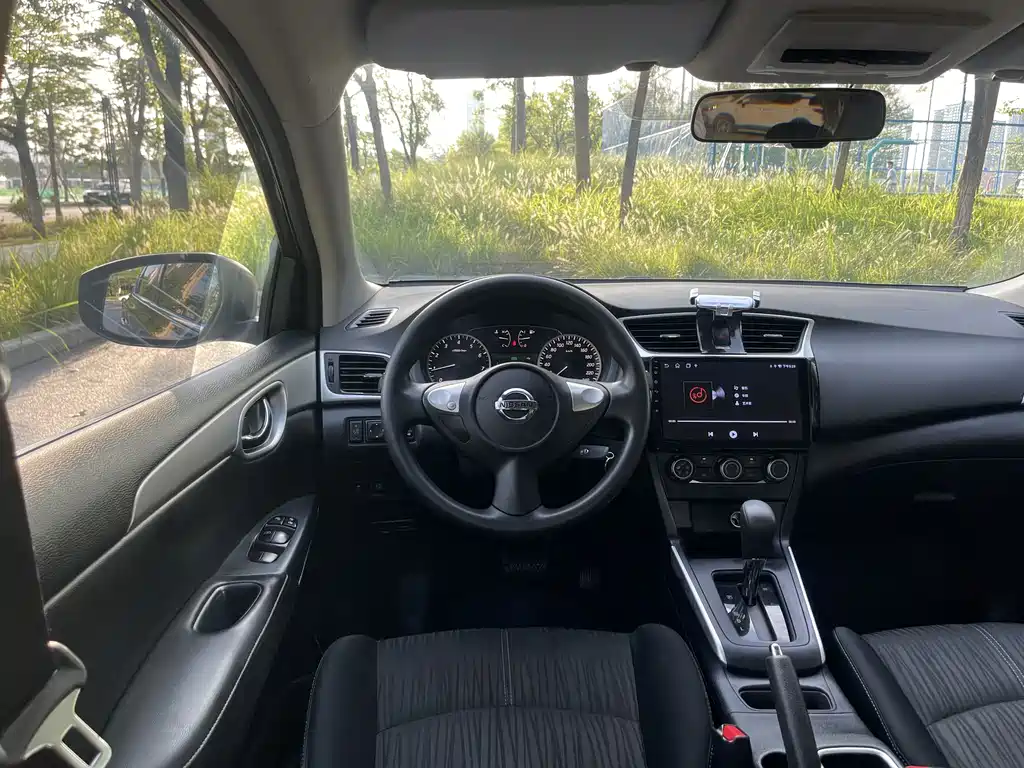 Nissan Sylphy — миниатюра 14