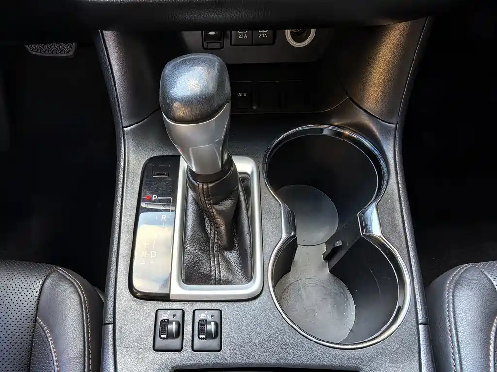 Toyota Highlander — миниатюра 17