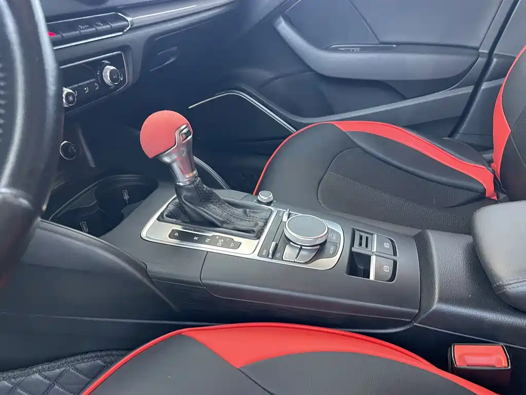 Audi A3 2014 Limousine 40 TFSI S line Luxury