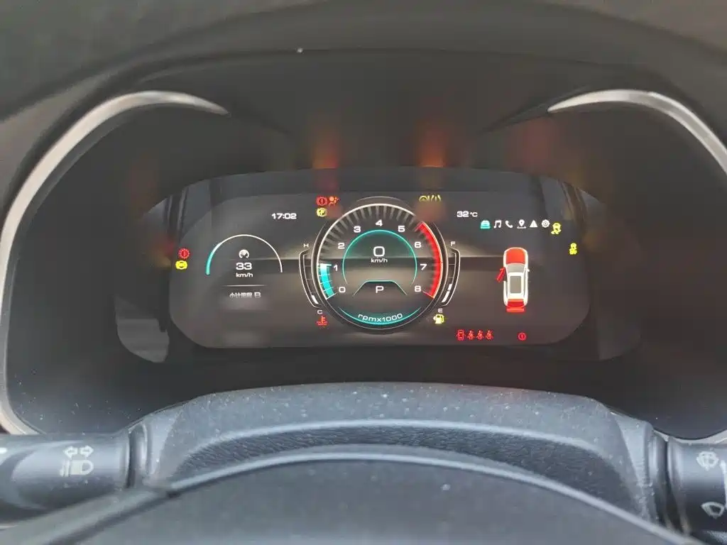 Wey Wey VV6 — миниатюра 4