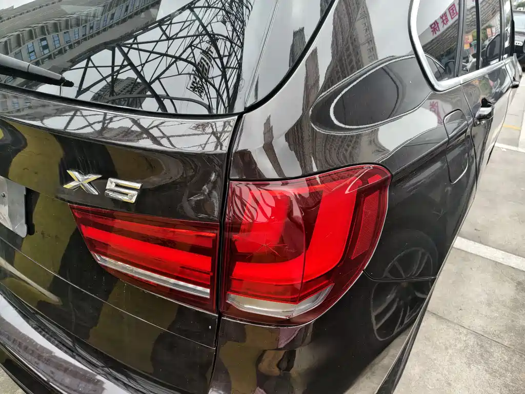 BMW X5 2014 xDrive35i Lead