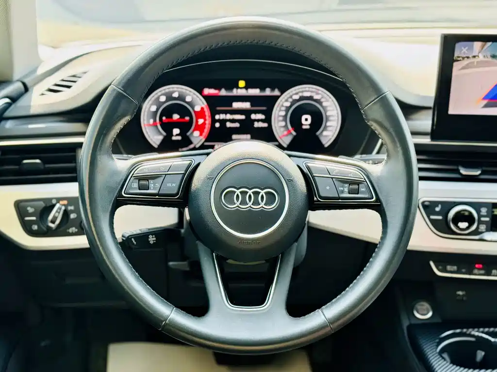 Audi A4L 2020 40 TFSI Luxury