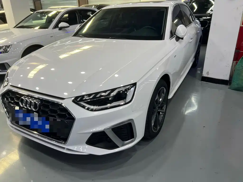 Audi A4L 2022