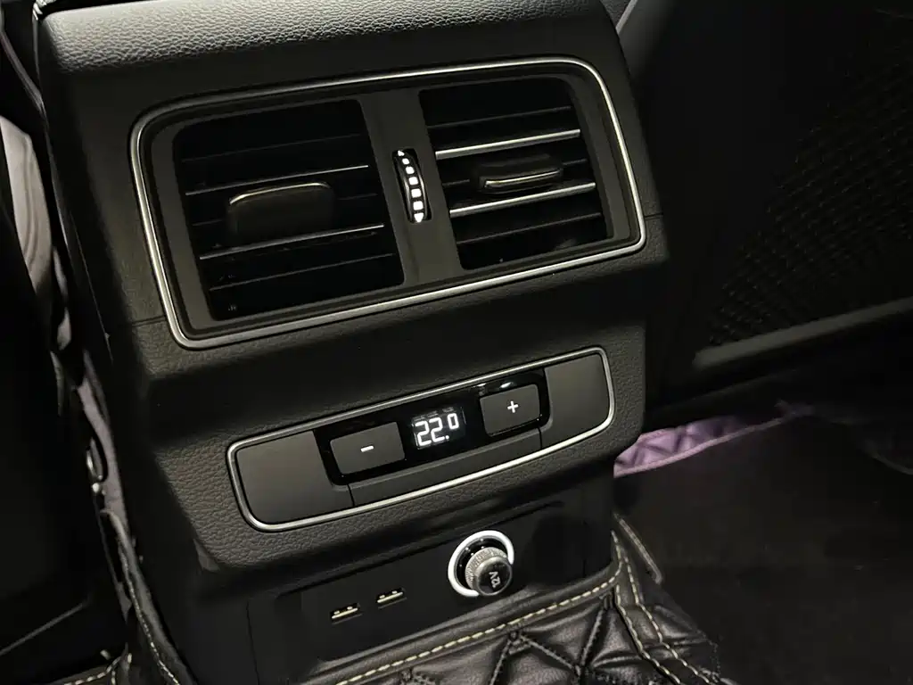 Audi Q5L — миниатюра 18