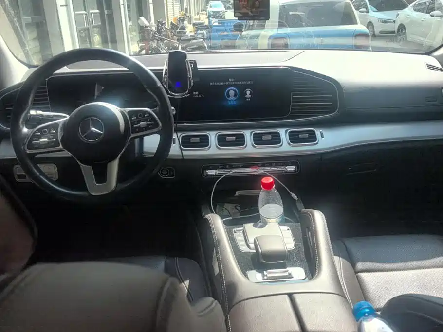 Mercedes-Benz GLE (Import) — миниатюра 12