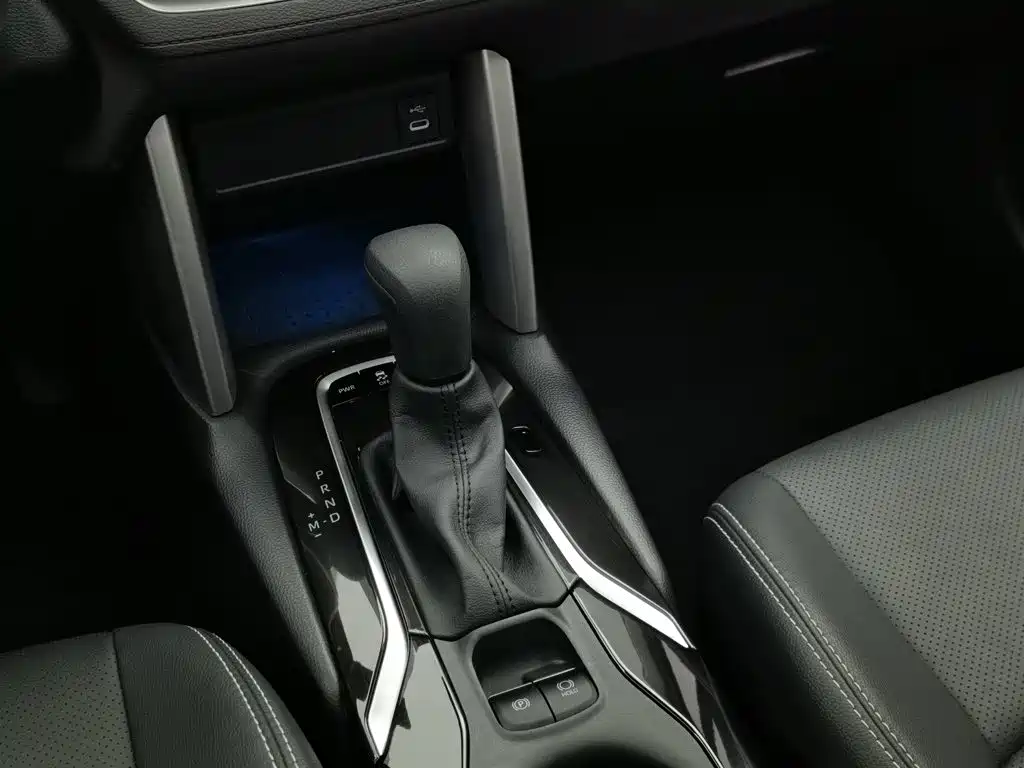 Toyota Frontlander — миниатюра 13