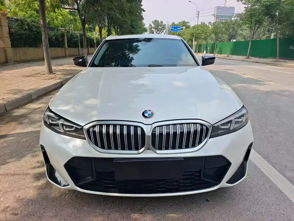 BMW 3 Series 2023