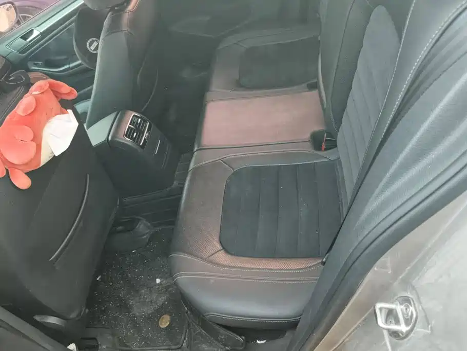 Volkswagen Sagitar — миниатюра 11