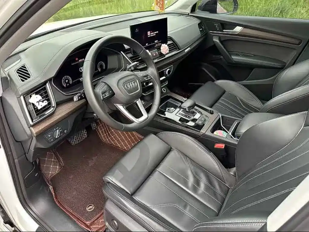 Audi Q5L — миниатюра 2