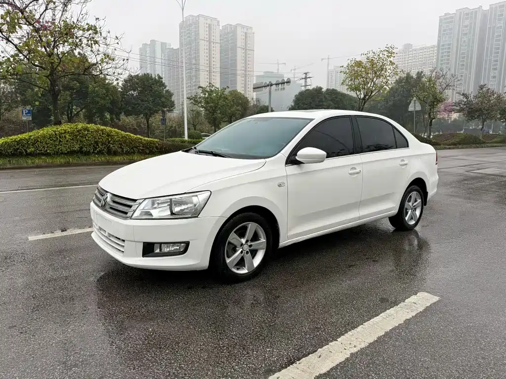 Volkswagen Santana 2015