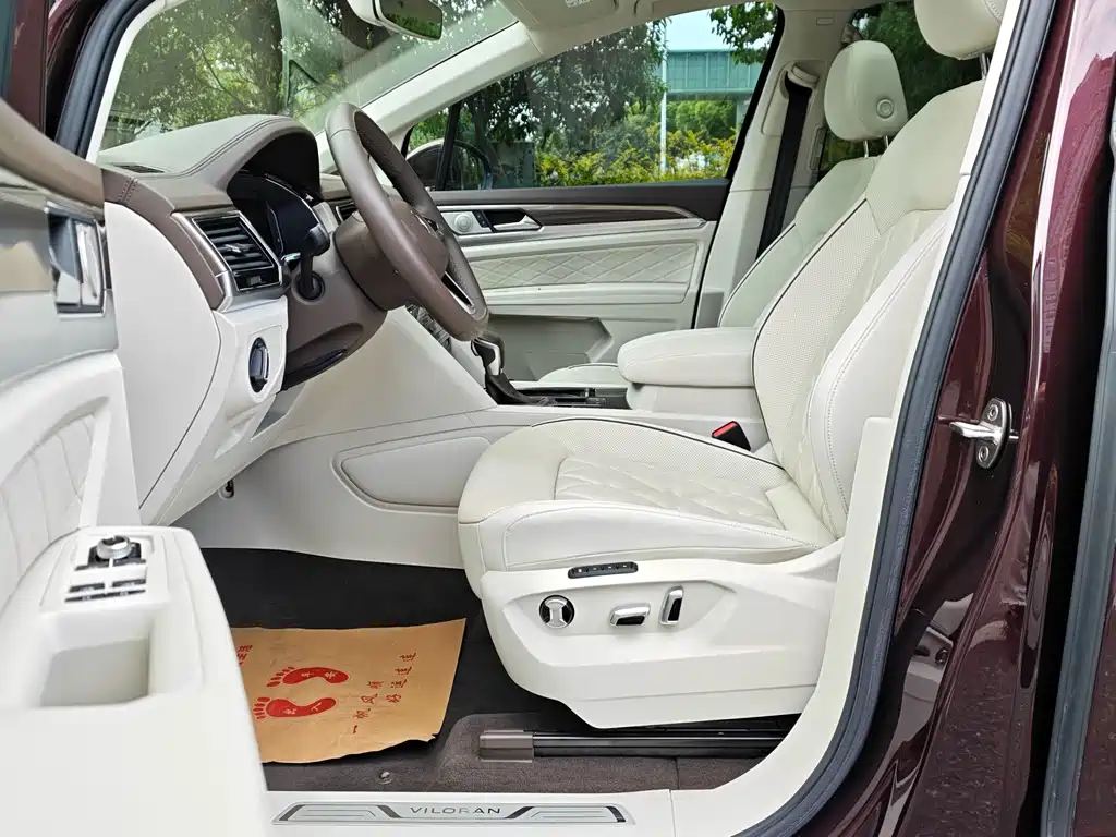 Volkswagen Viloran 2020 380TSI Luxury