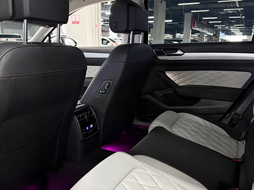 Volkswagen Magotan 2025 330TSI DSG Luxury
