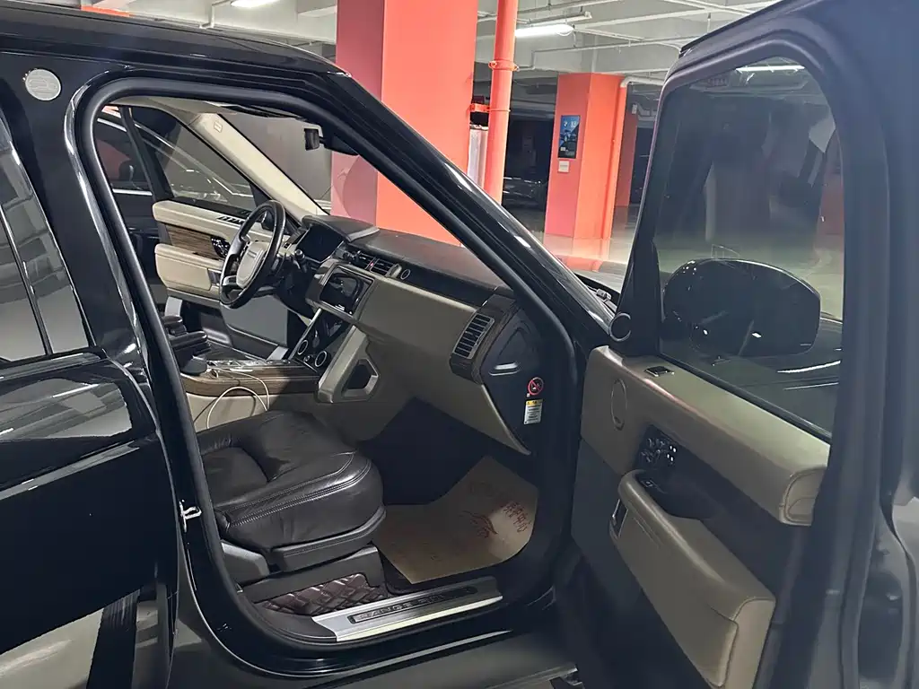 Land Rover Range Rover — миниатюра 15