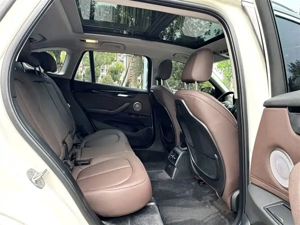 BMW X1 — миниатюра 4