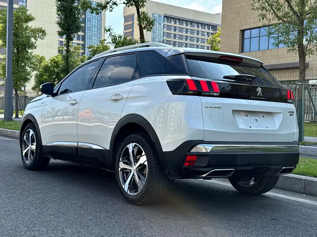 Peugeot 4008 — миниатюра 14