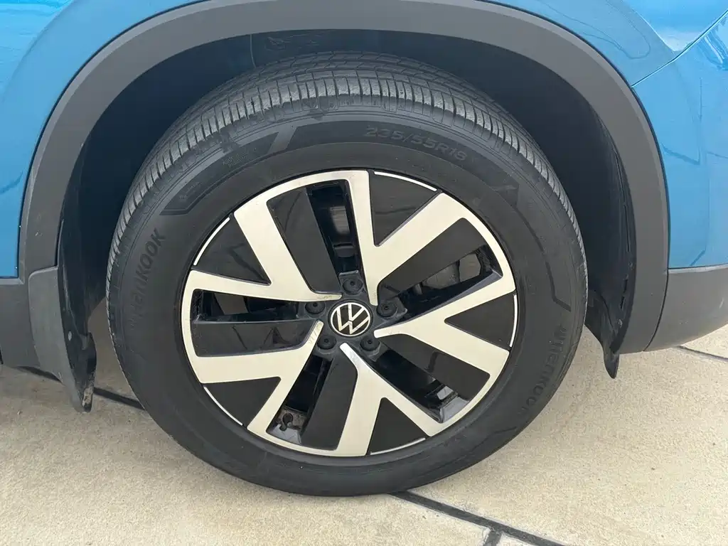 Volkswagen GTE PHEV - фото 12