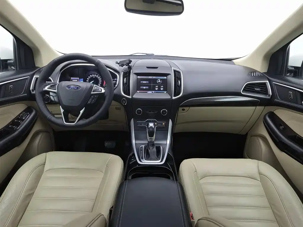 Ford Edge 2015 2.0T GTDi