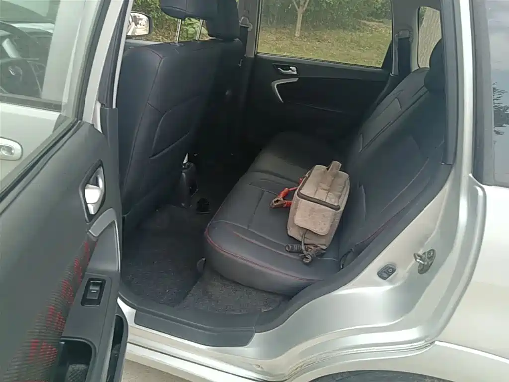 Suzuki Liana A6 — миниатюра 17