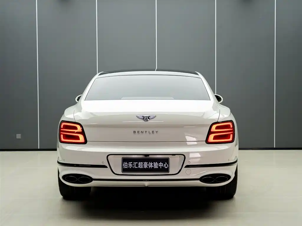 Bentley Flying Spur 2023 4.0T V8