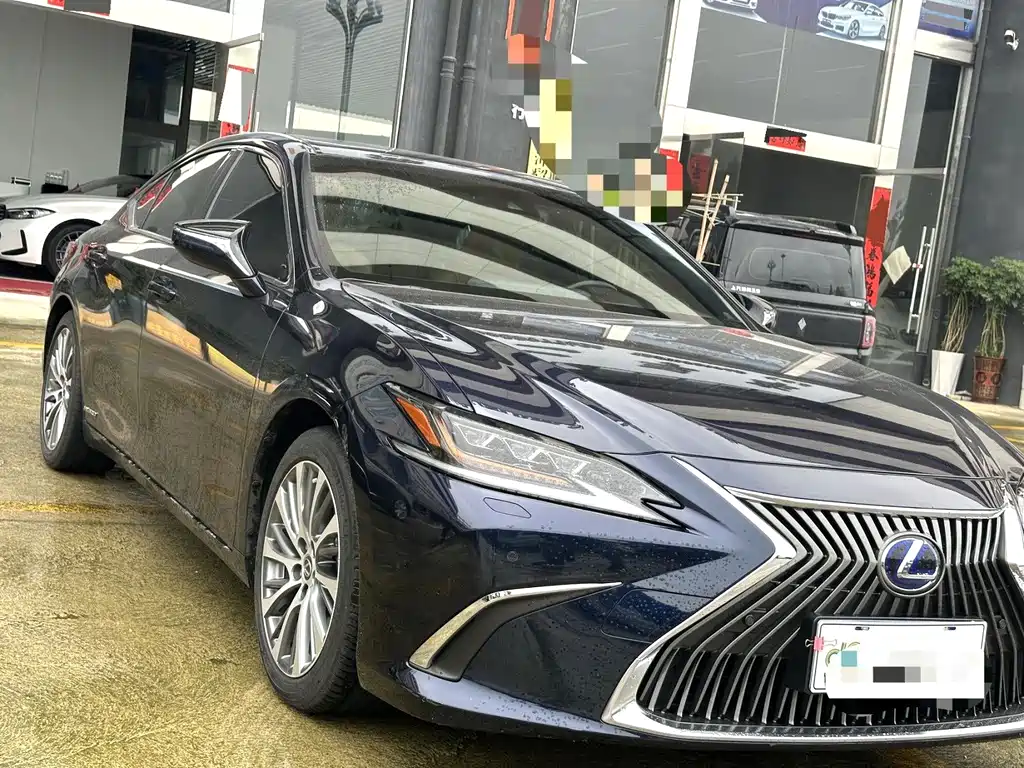 Lexus ES — миниатюра 2