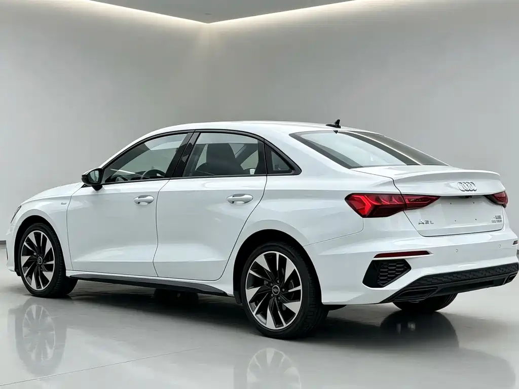 Audi A3 — миниатюра 3