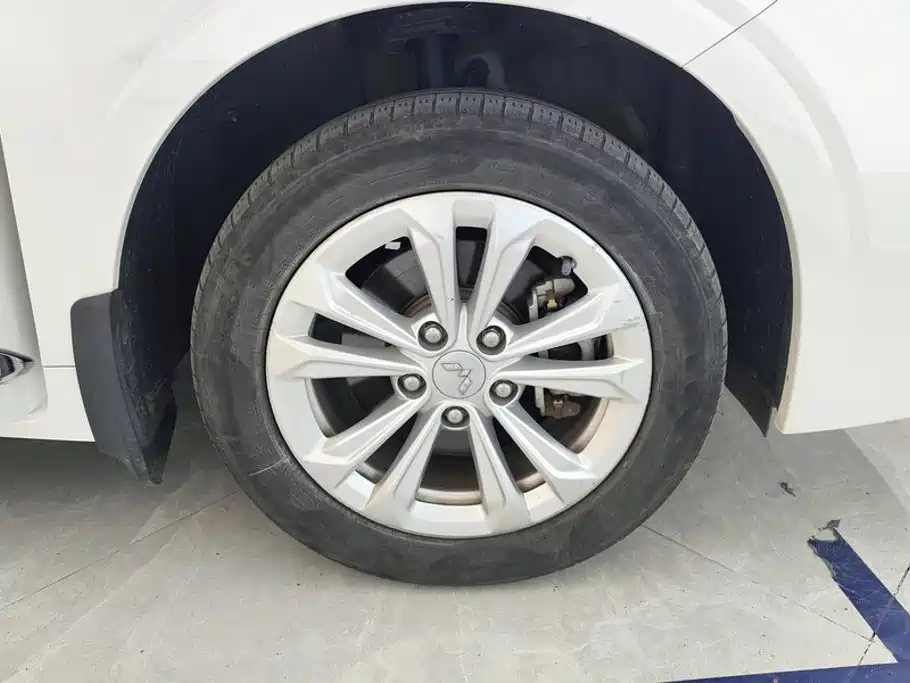 Wuling Jiachen 2022 1.5T CVT Smart Luxury