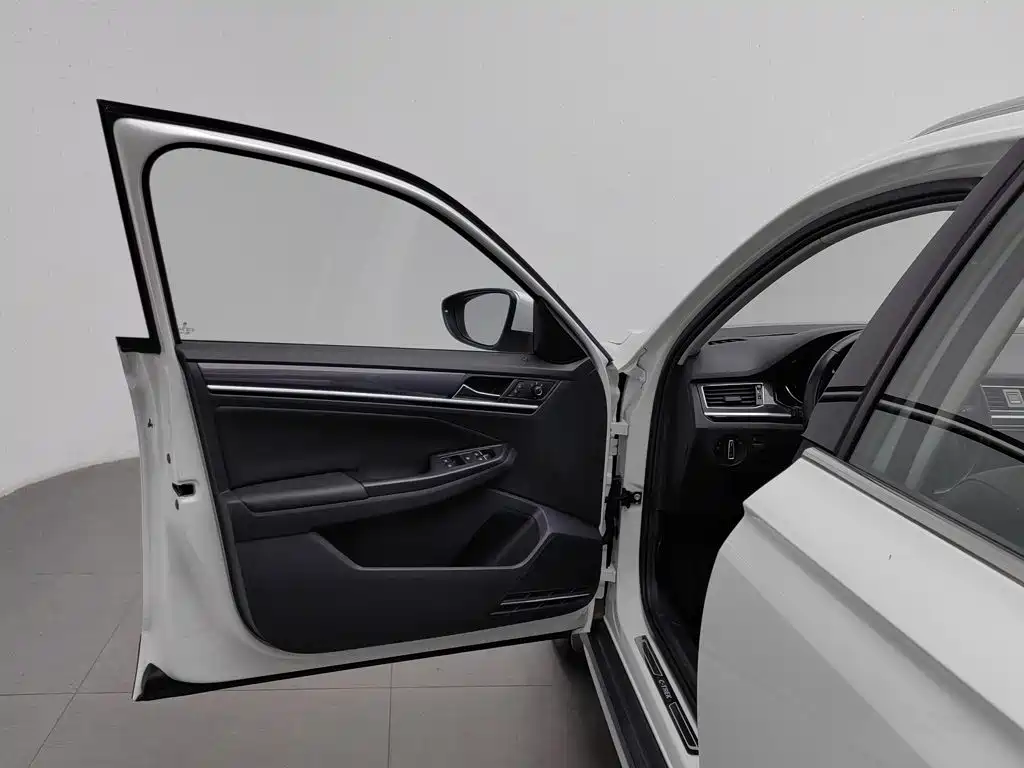 Volkswagen C-Trek — миниатюра 8