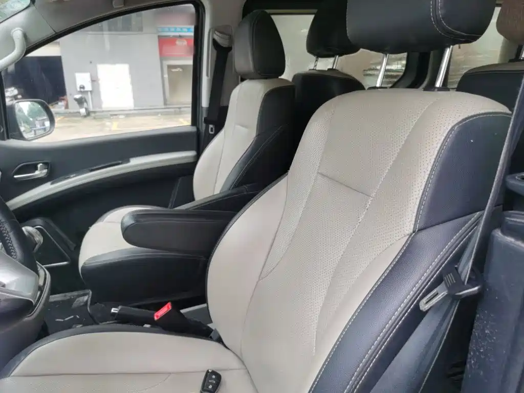 JAC Refine Refine M4 — миниатюра 11